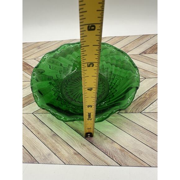 1950s Anchor Hocking Emerald Green Starburst Glass Footed Serving Dish Bowl 6.5” - Picture 6 of 6